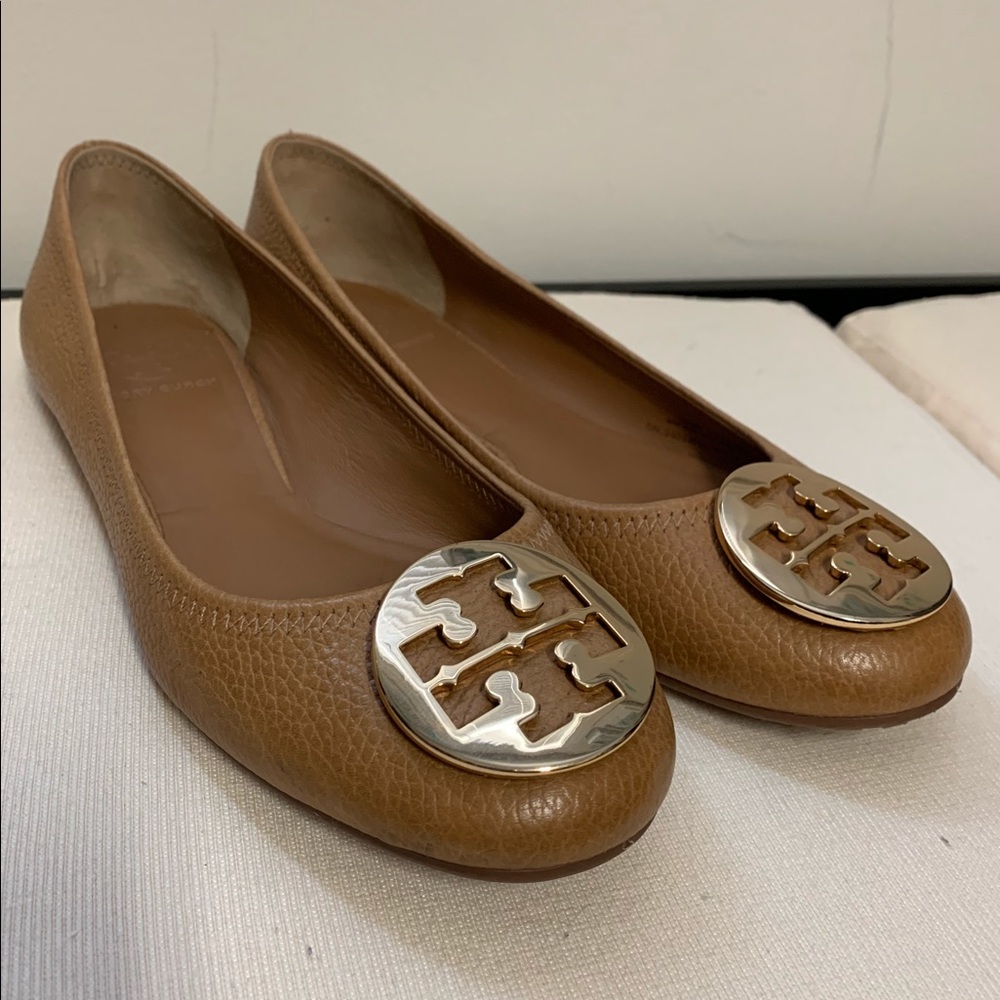 Tory Burch Reva tan leather flats 8.5